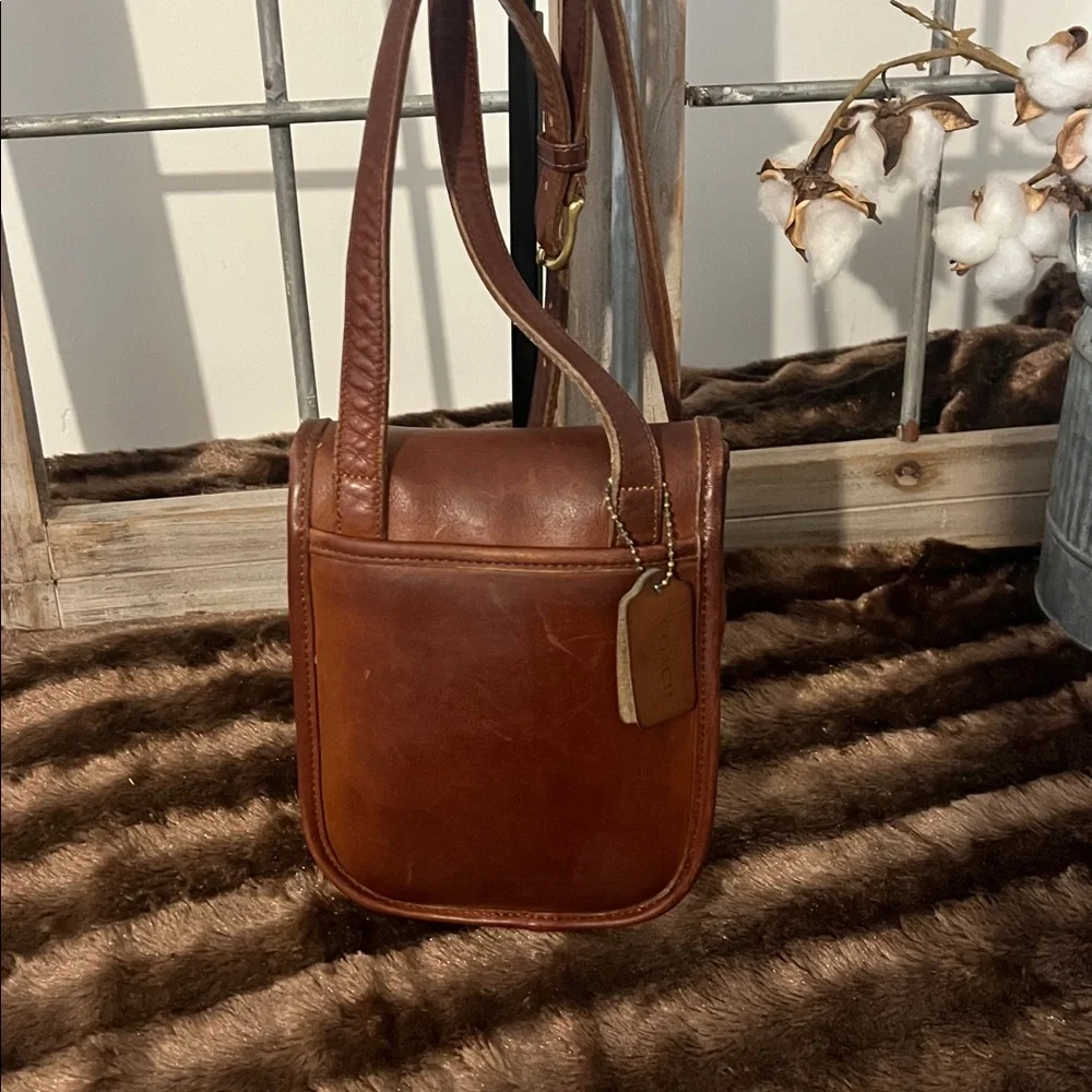 Coach Vintage Sidepack Crossbody Bag - Picture 3 of 10